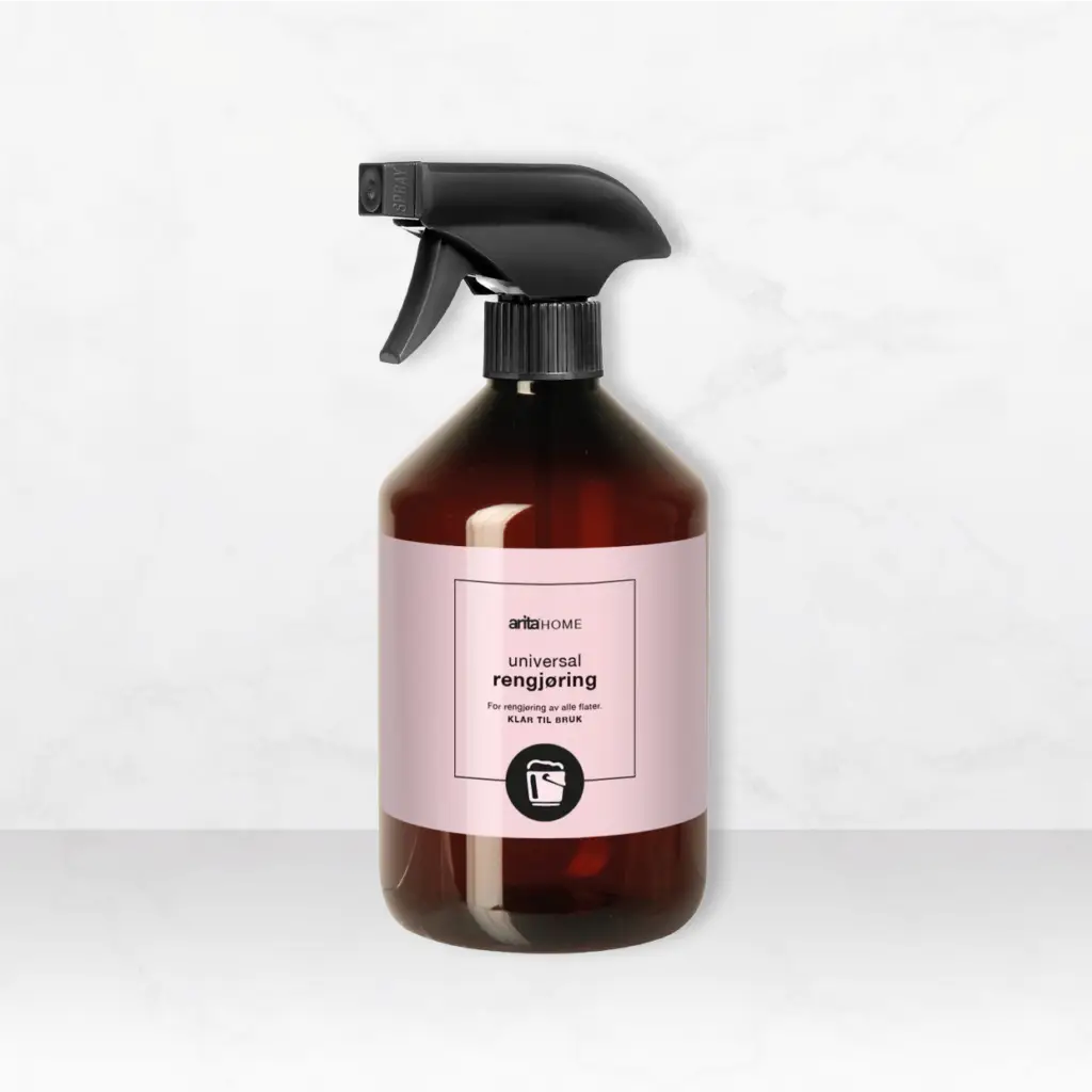 Rengjøringsmiddel til alle flater. Unikt når det kommer til å fjerne fettflekker og fingermerker fra mørke møbler og overflater.